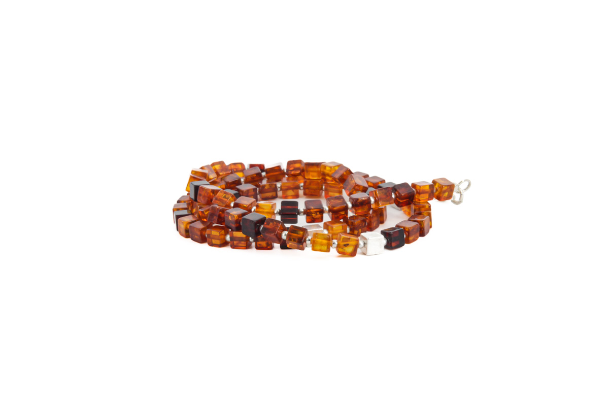 Kette „Würfel“