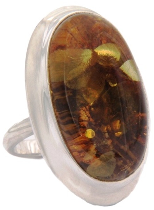 Bernstein Ring "Bernsteinquelle"